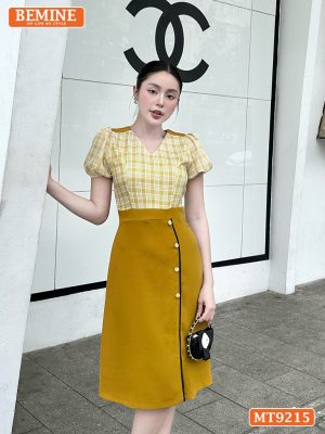 Đầm thiết kế cổ V tùng đính nút dáng chữ A MT9215 1
