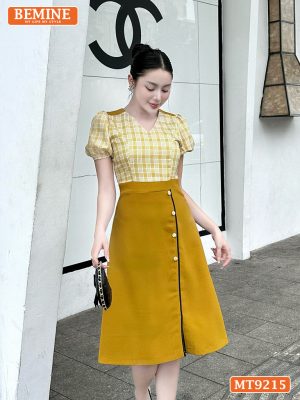 Đầm thiết kế cổ V tùng đính nút dáng chữ A MT9215 2