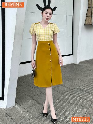 Đầm thiết kế cổ V tùng đính nút dáng chữ A MT9215 3