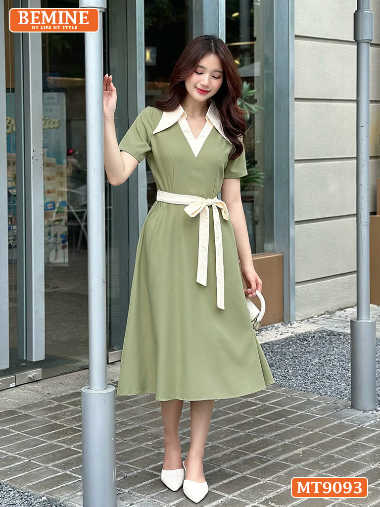 Đầm thiết kế cổ phối V dây nơ eo dáng xòe MT9093