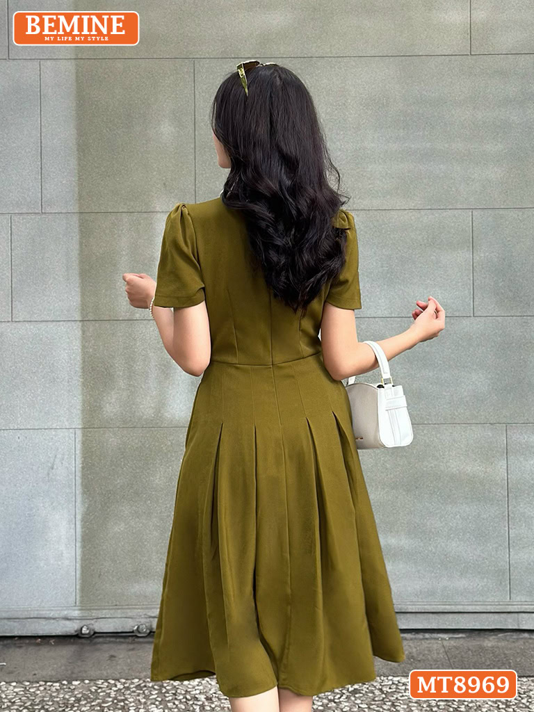 Đầm thiết kế cổ sen eo đính nơ tùng xếp ly MT8969 9