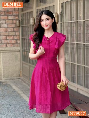 Đầm Cổ Tròn hình ảnh