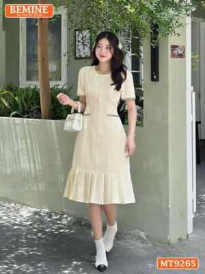 Đầm thiết kế cổ tròn đính nút dáng đuôi cá có xếp ly MT9265 4