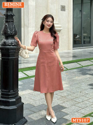 Đầm thiết kế cổ tròn tay phồng đính nút dáng chữ A MT9107 3