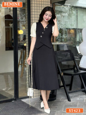 Set áo cổ V đính nút tay phồng chân váy xếp ly ST423 1