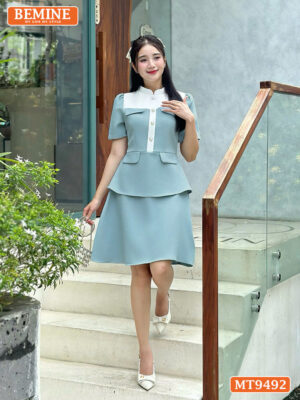 Đầm thiết kế BEMINE cổ trụ dáng chữ A ngực xếp ly MT9492