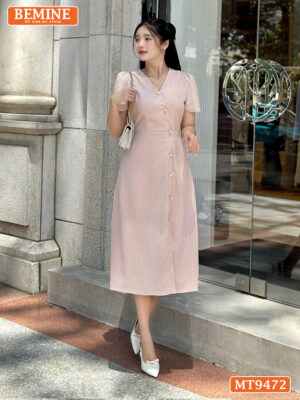 Đầm thiết kế BEMINE cổ tim vạt chéo đính nút MT9472