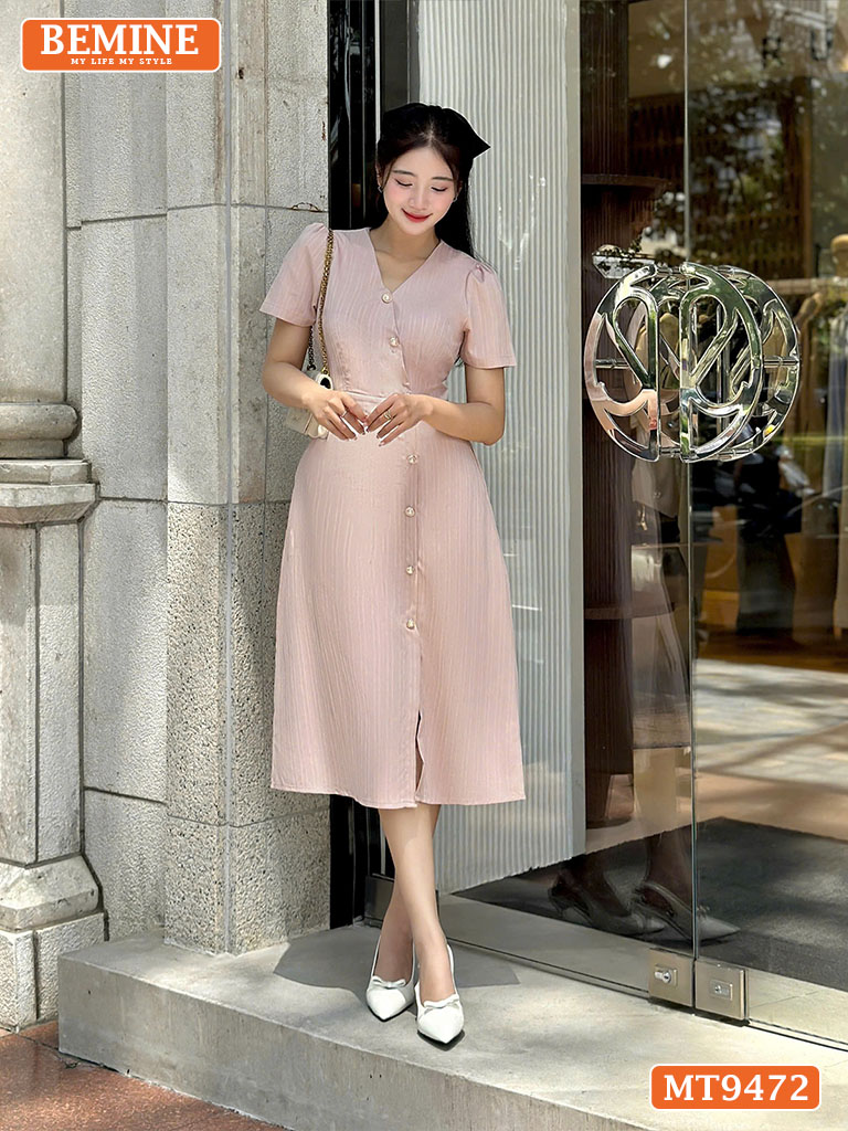Đầm thiết kế BEMINE cổ tim vạt chéo đính nút MT9472 2
